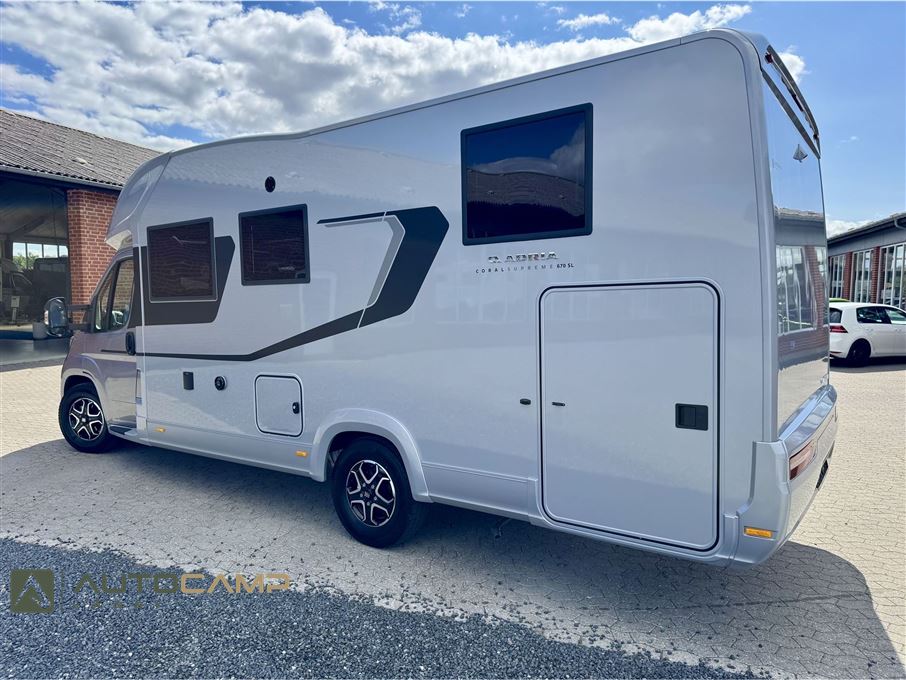 Adria Coral SUPREME S 670 SL