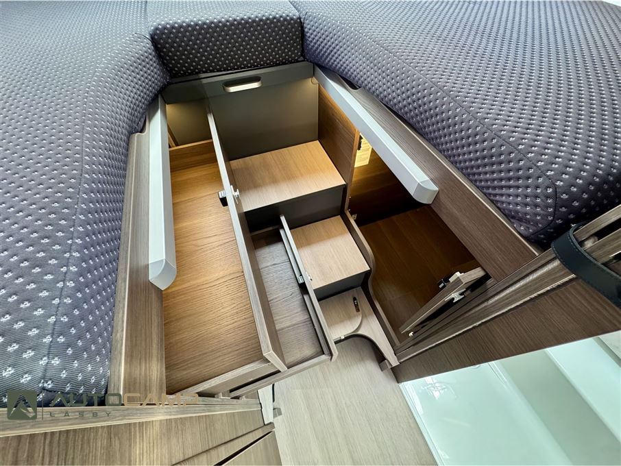 Adria Coral SUPREME S 670 SL