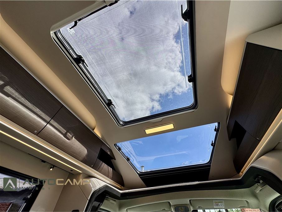 Adria Coral SUPREME S 670 SL