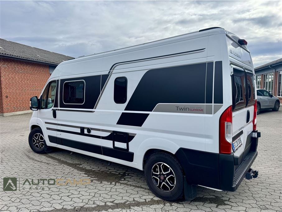 Adria Twin Supreme 600 SPB