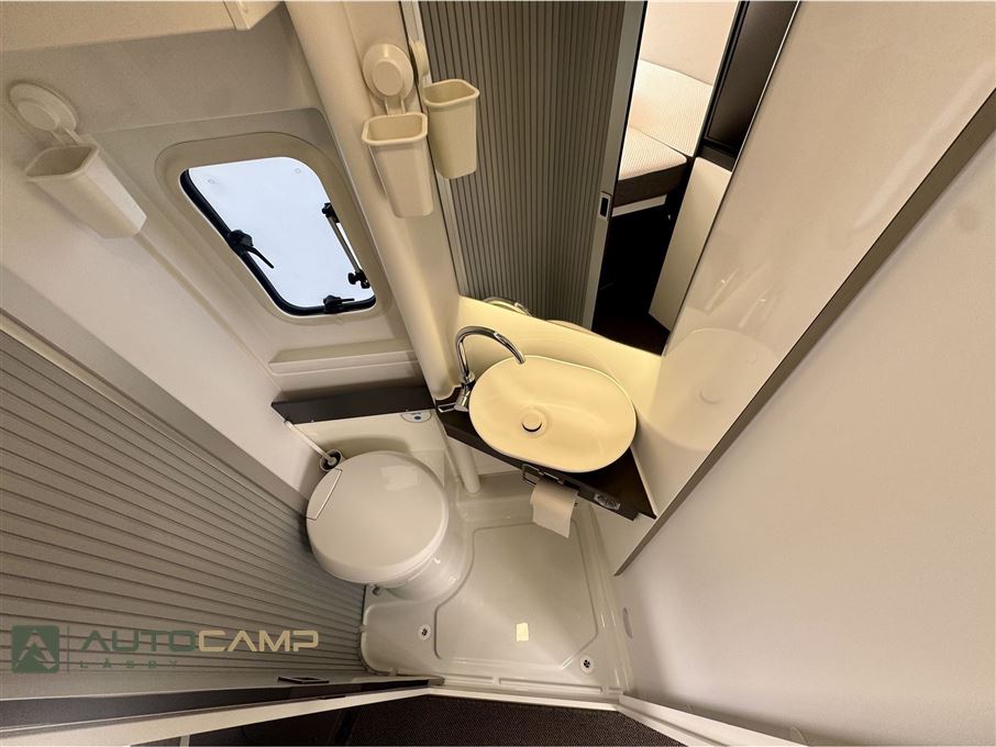 Adria Twin Supreme 600 SPB