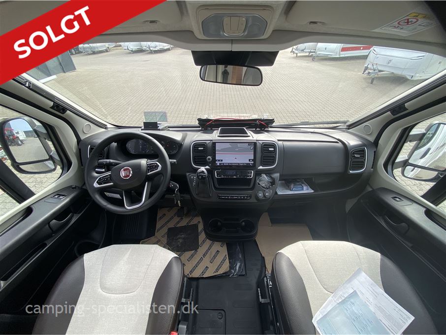Weinsberg CaraCompact 600 MF "Pepper Edition" Dobbelt seng