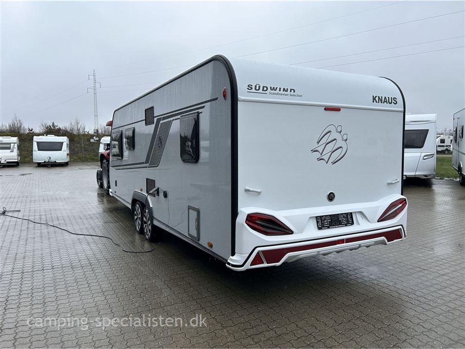 Knaus Scandinavian Selection 650 UDF