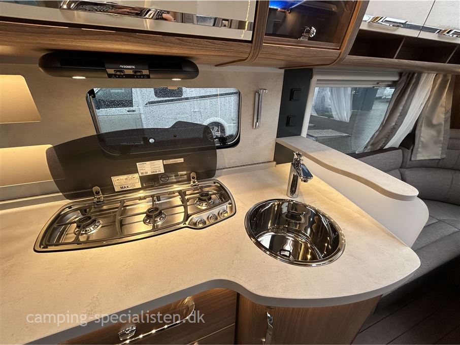 Knaus Scandinavian Selection 650 UDF