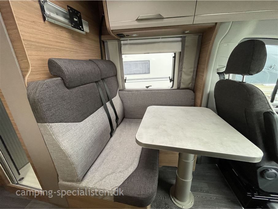 Knaus Vansation TI 640 MEG VW