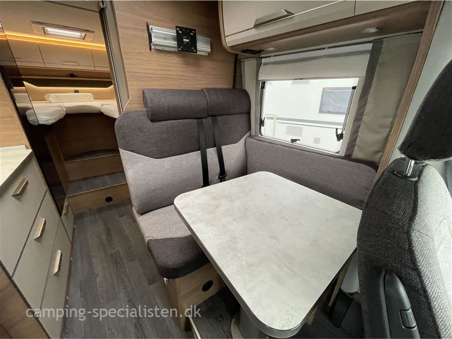 Knaus Vansation TI 640 MEG VW