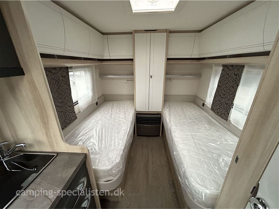 Hobby De Luxe 460 LU