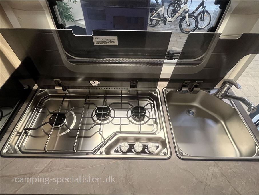 Hobby De Luxe 560 KMFe Inkl fordelspakke