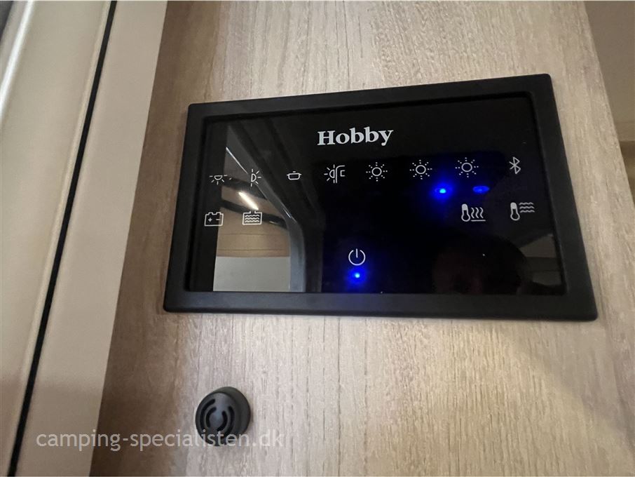 Hobby De Luxe 560 KMFe Inkl fordelspakke