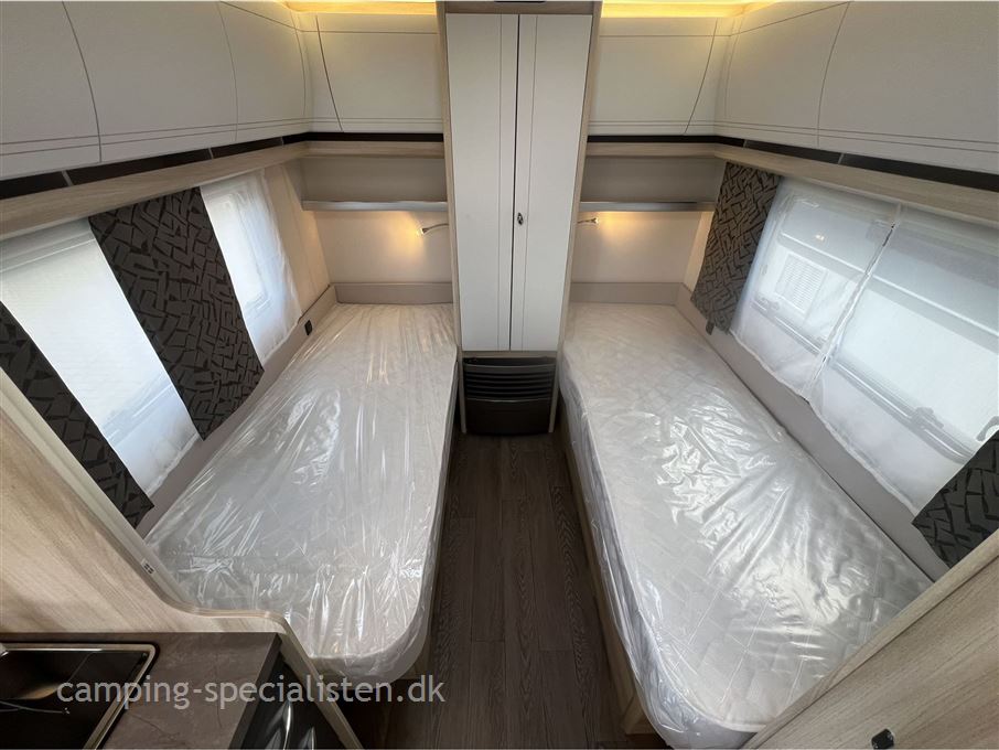 Hobby De Luxe 460 LU