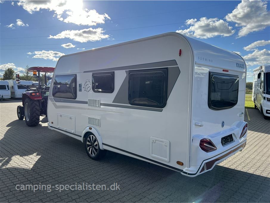 Knaus Südwind 450 FU "60 Years"