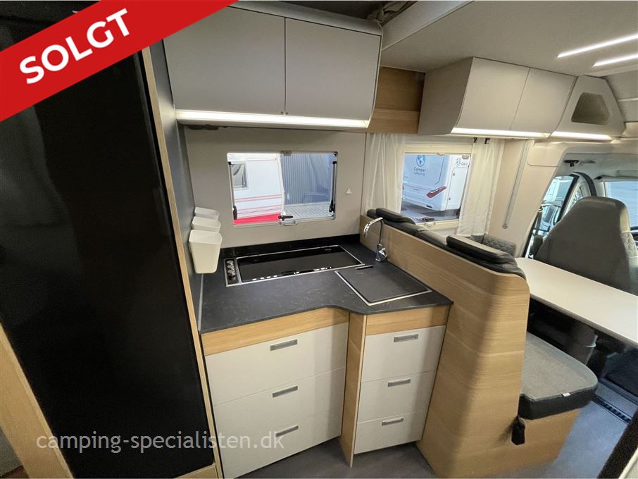 Adria Matrix Axess 650 SC