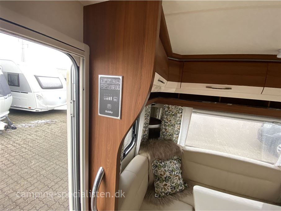 Hobby Excellent 495 UL Enkelte senge