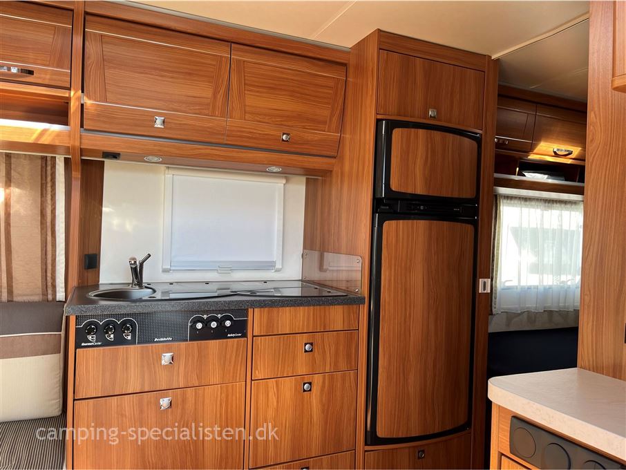 Dethleffs Nomad 470 FR Dobbeltseng
