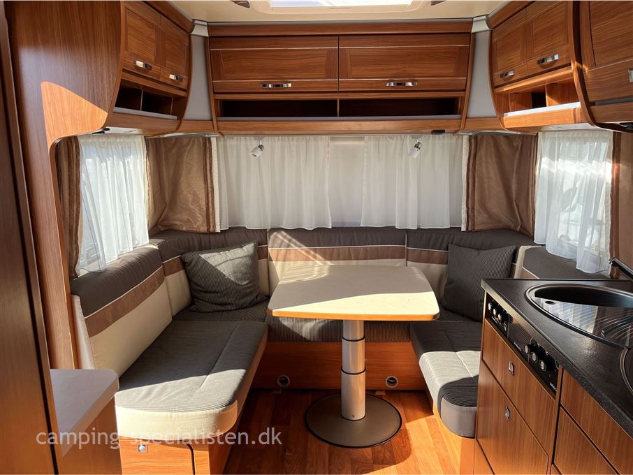 Dethleffs Nomad 470 FR Dobbeltseng