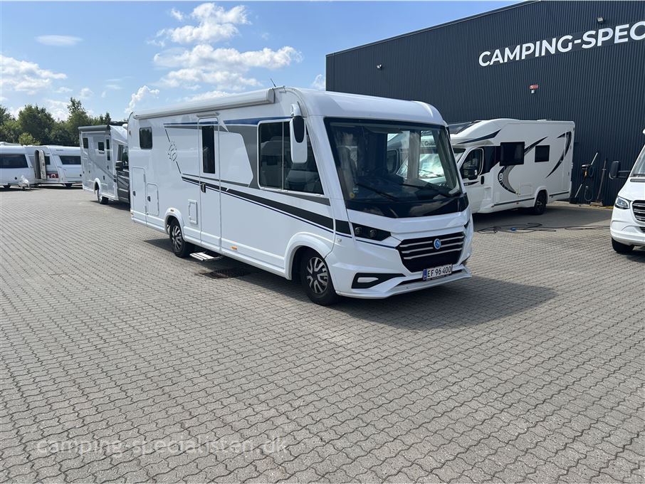 Knaus L!VE I 700 MEG