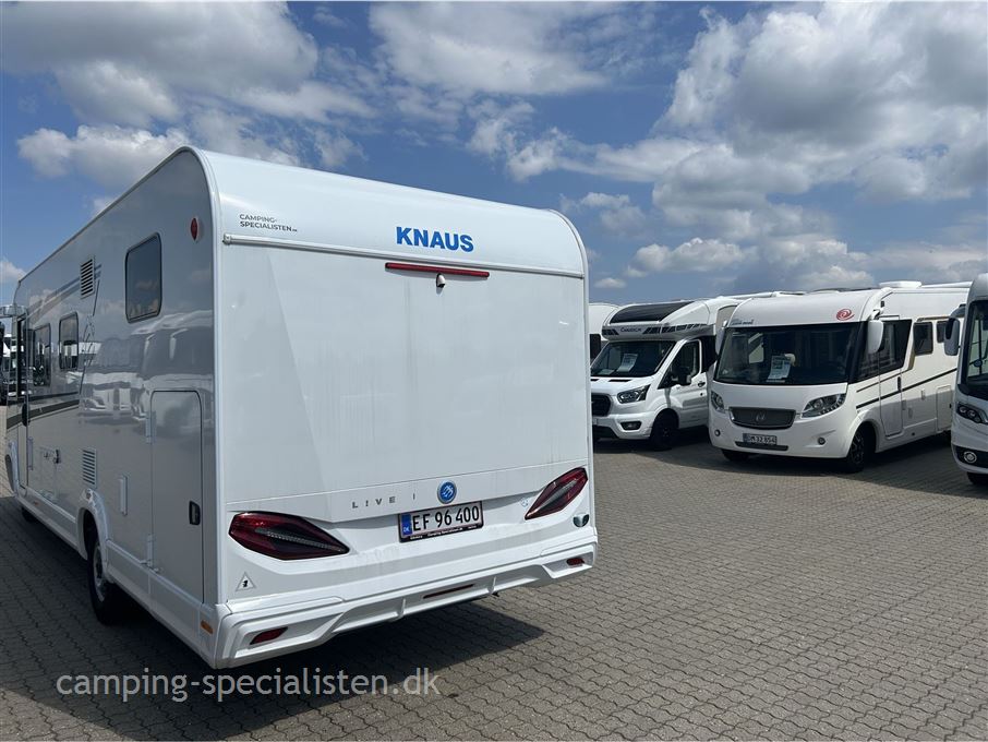 Knaus L!VE I 700 MEG