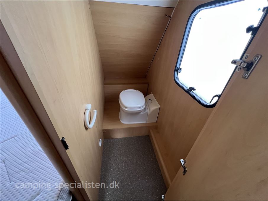 Dethleffs Tourist Light 450 DB