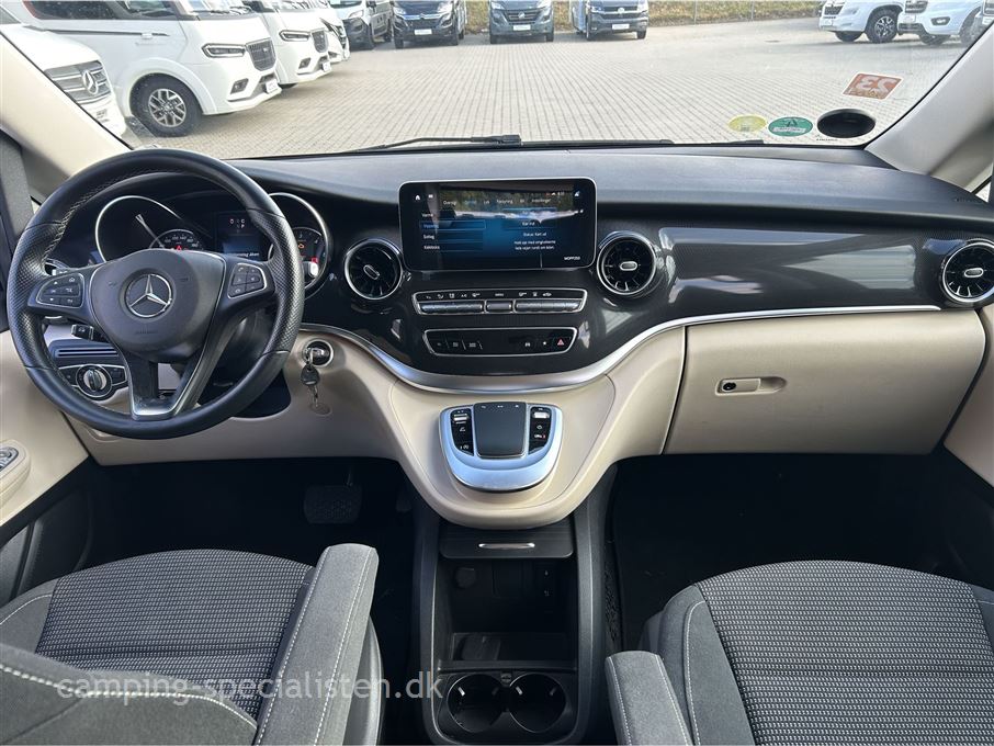 Mercedes Marcopolo / Viano V220