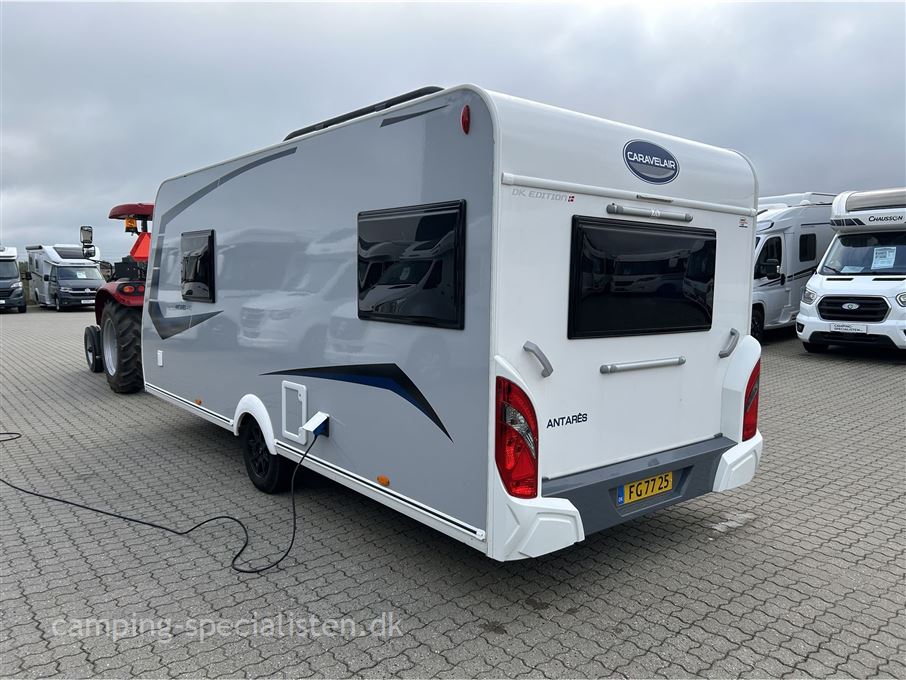Caravelair Antares Titanium 470 quennsbed seng