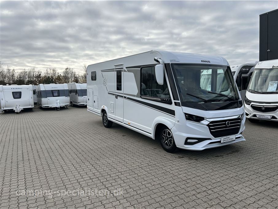 Knaus L!VE I 700 MEG