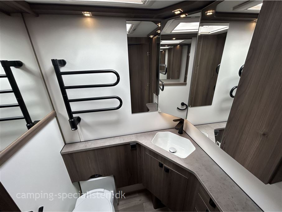 Kabe Imperial 780 D GLE KS