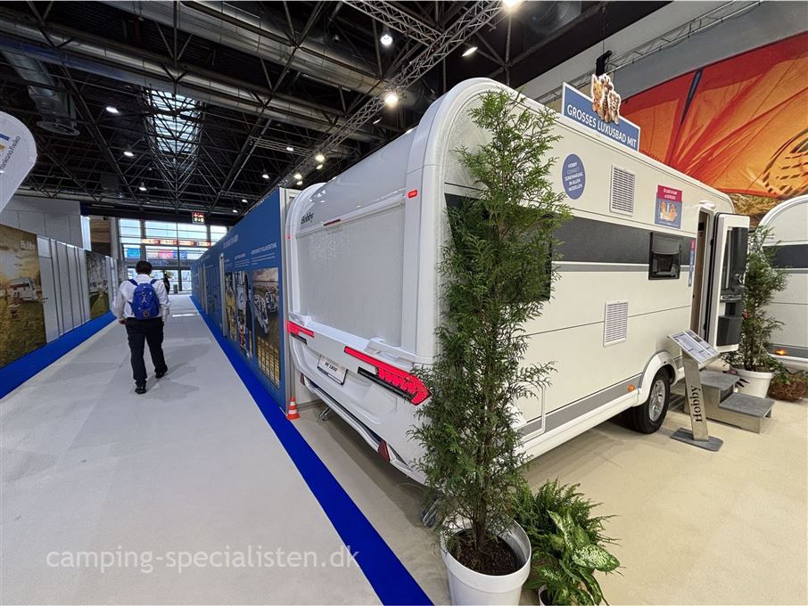 Hobby De Luxe 545 KMF