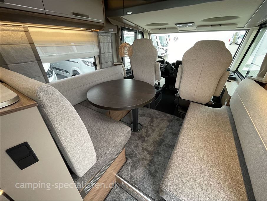 Knaus L!VE I 900 LEG