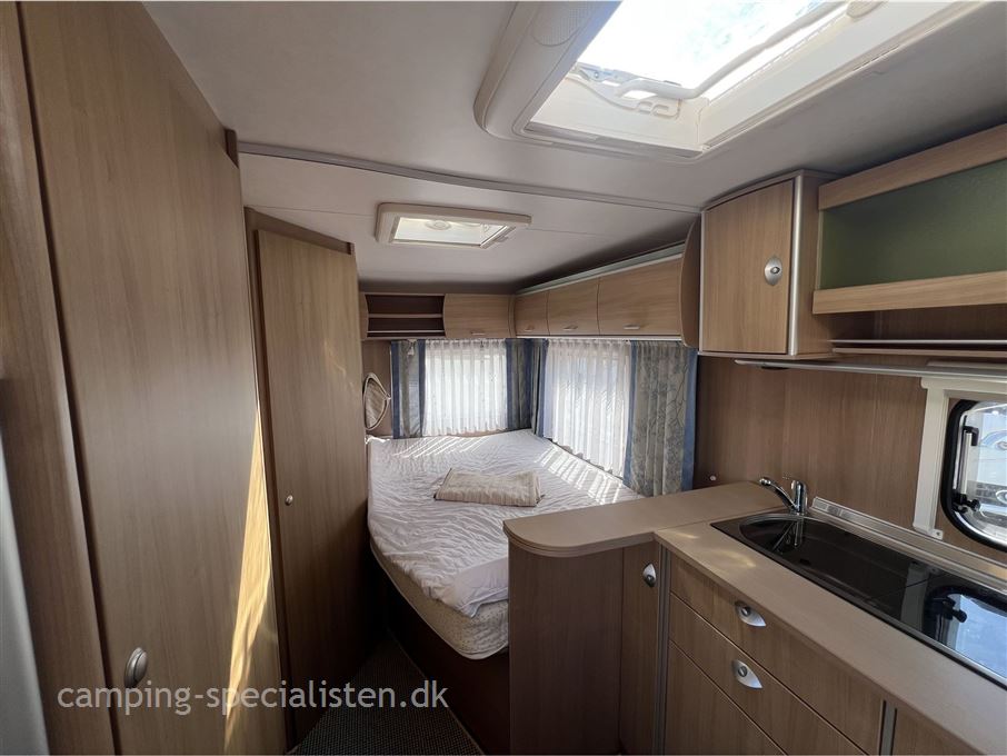Bürstner Averso Fifty 465 TS