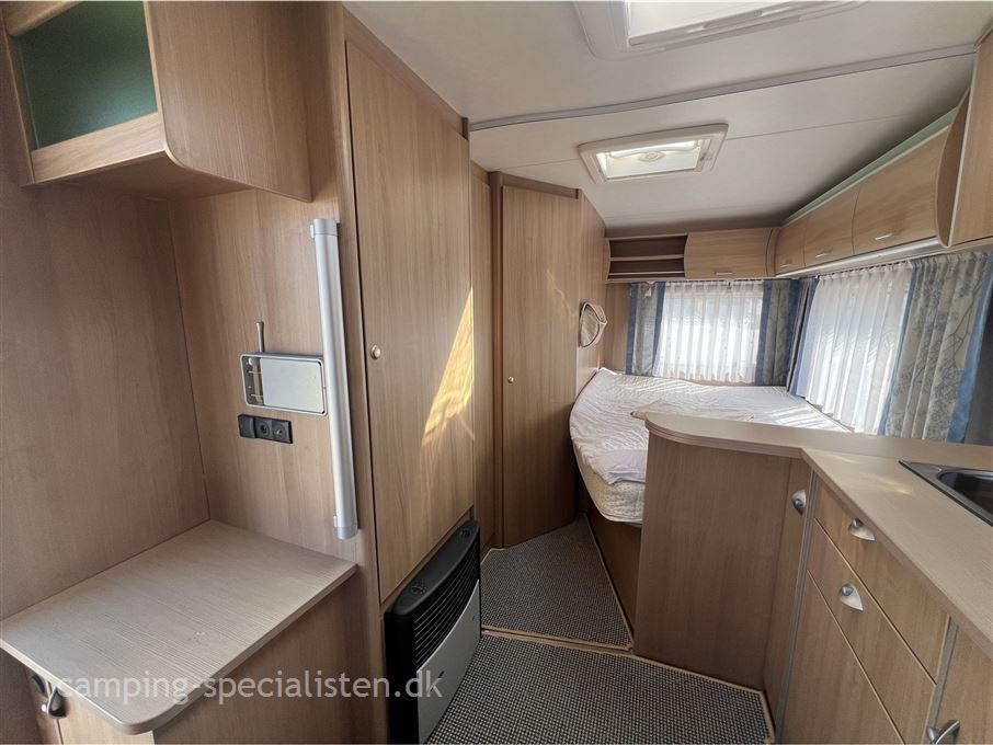 Bürstner Averso Fifty 465 TS