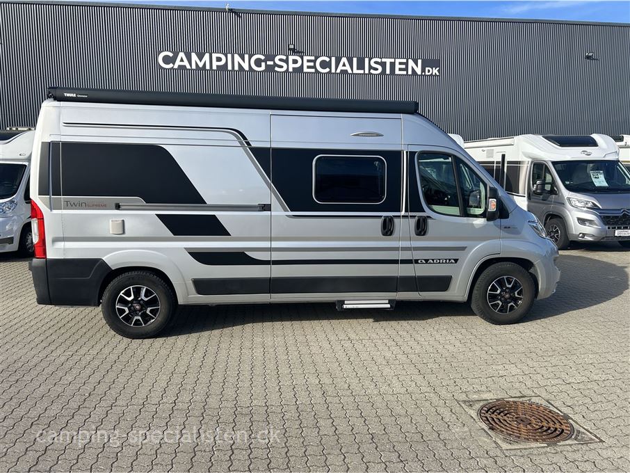 Adria Twin Supreme 600 SPB