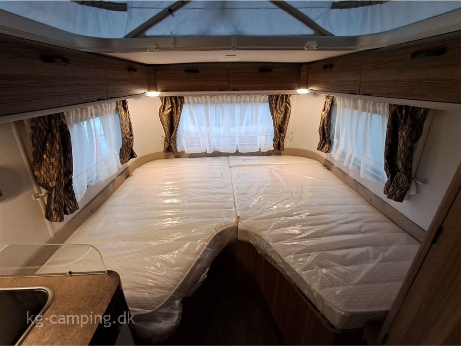 Eriba Touring 542 Legend