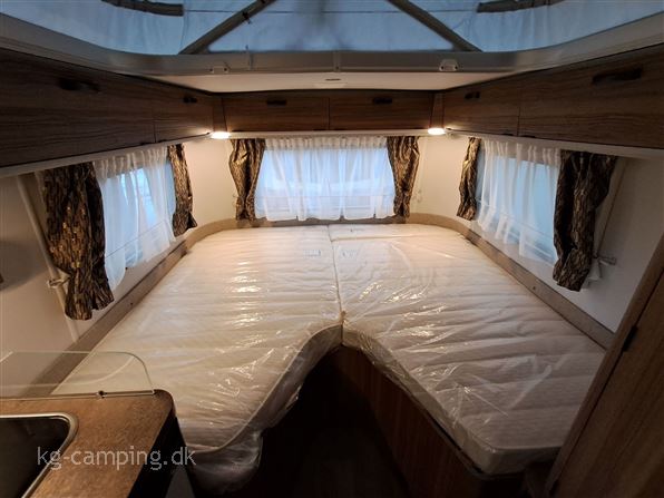 Eriba Touring 542 Legend