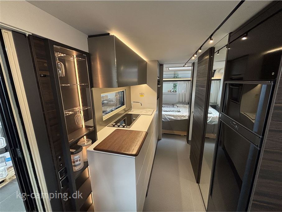 Adria Astella 644 DP