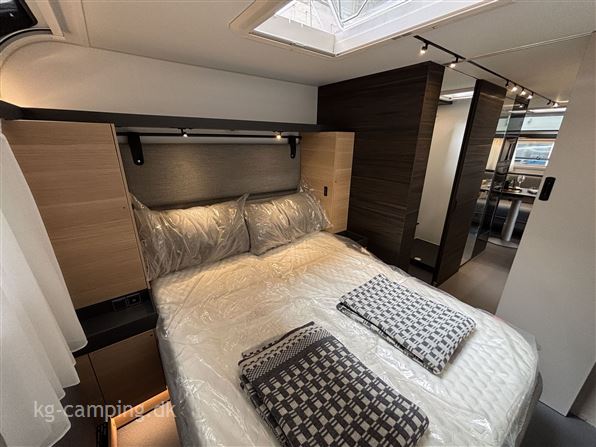 Adria Astella 644 DP