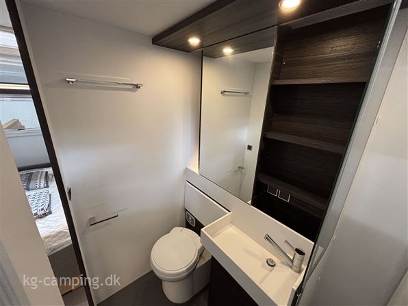 Adria Astella 644 DP