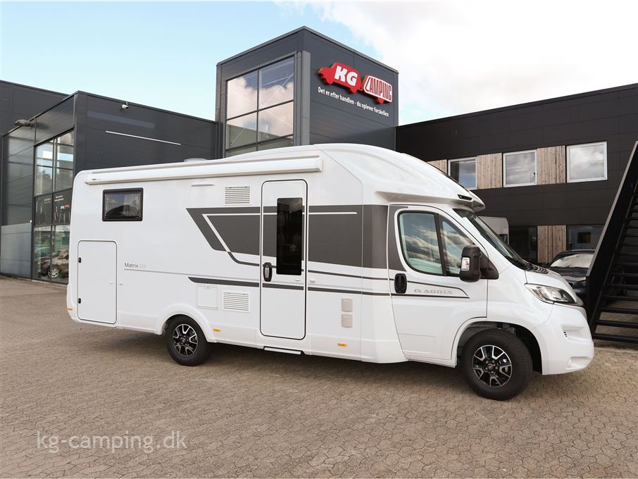 Adria Matrix Axess M670 SL
