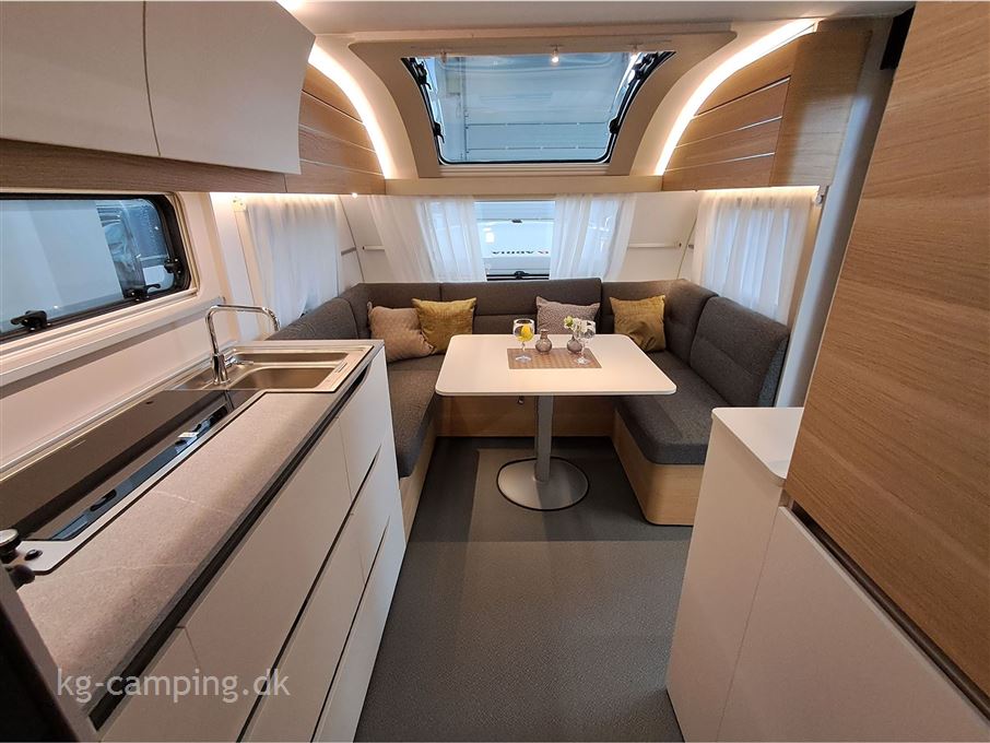 Adria Adora 613 UT Selected Edition