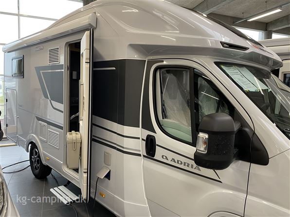 Adria Coral AXESS 650 DL 140 HK