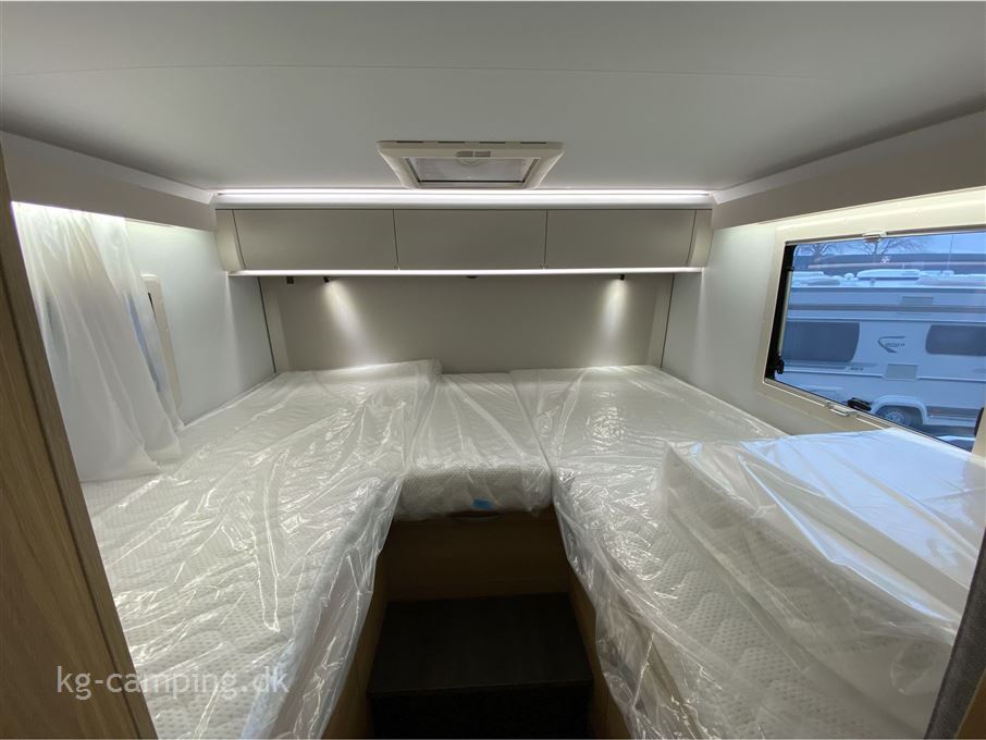 Adria Coral AXESS 650 DL 140 HK