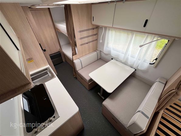Adria Aviva 522 PT 2 køjer