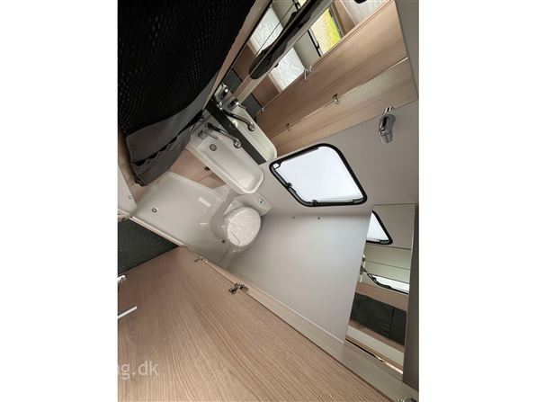 Adria Aviva 522 PT 2 køjer