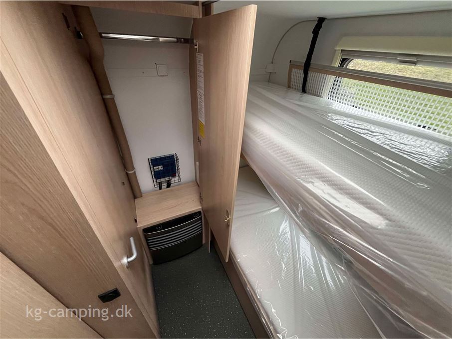 Adria Aviva 522 PT 2 køjer