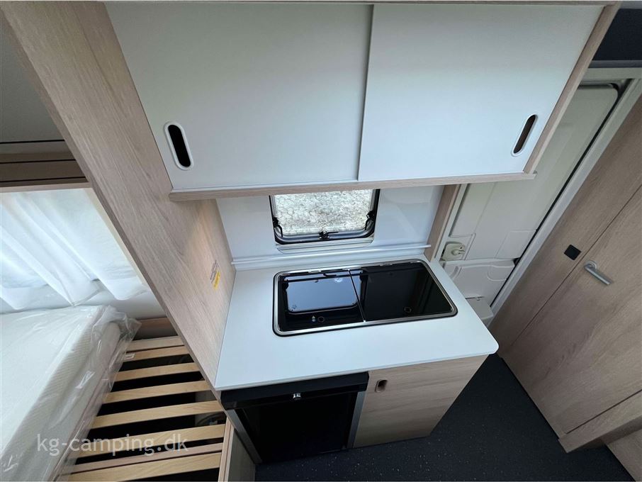 Adria Aviva 400 PS