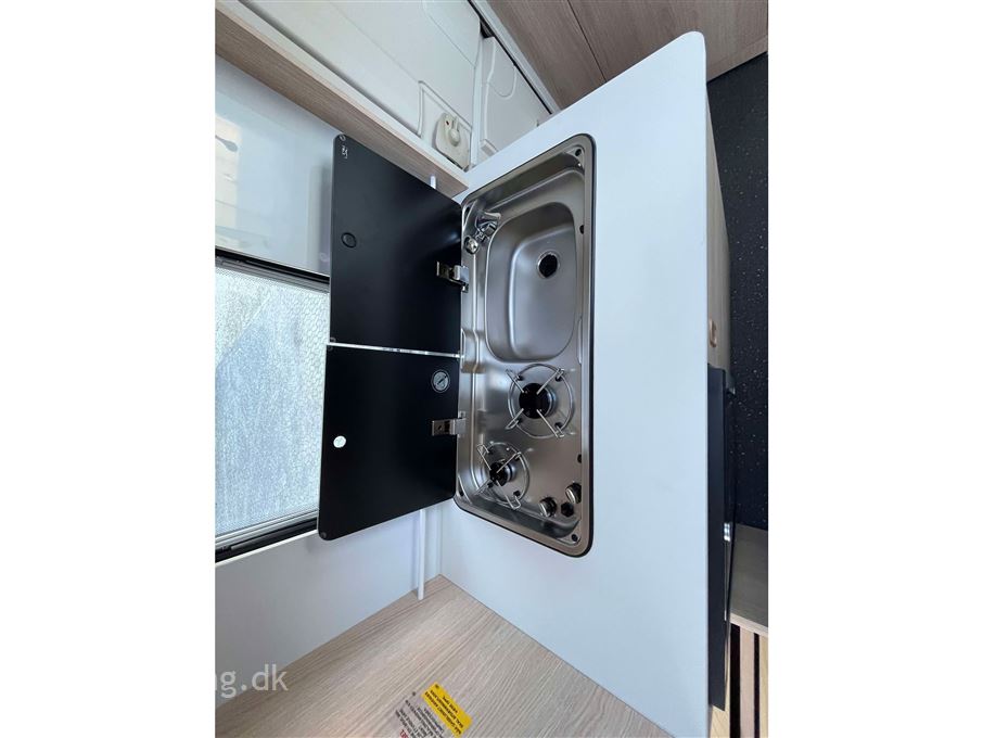 Adria Aviva 400 PS