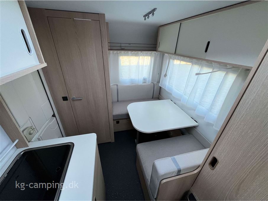 Adria Aviva 400 PS