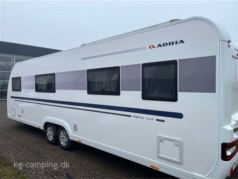 Adria Alpina 753 UP