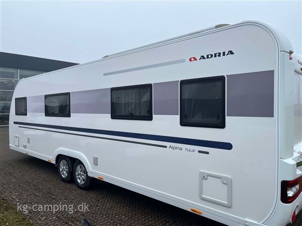 Adria Alpina 753 UP