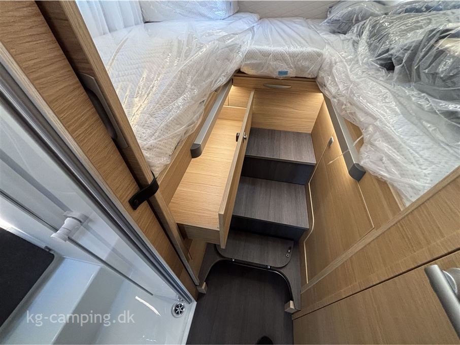 Adria Sonic Plus 700 DL 180 HK