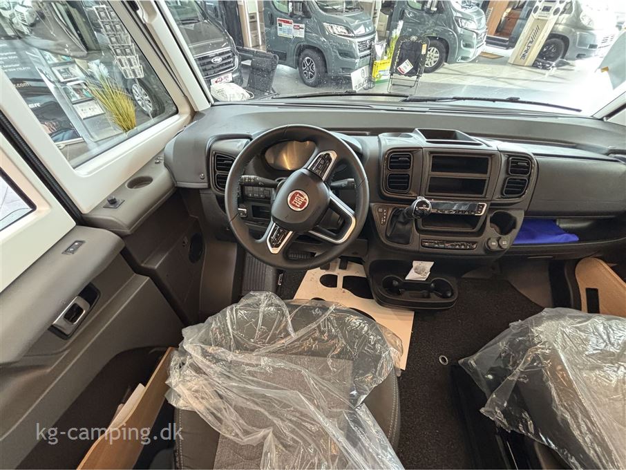 Adria Sonic Plus 700 DL 180 HK